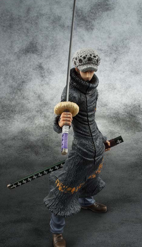 Excellent Model One Piece Sailing Again 1/8 Scale Pre-Painted PVC Figure: Trafalgar Law (Re-Run) image 3