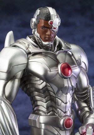 ARTFX+ DC Comics New 52 1/10 Scale Pre-Painted Figure: Cyborg