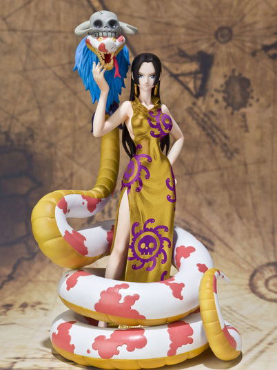 One Piece Figuarts Zero Non Scale Pre-Painted PVC Figure: Boa Hancock & Sarome Golden ver. image 3