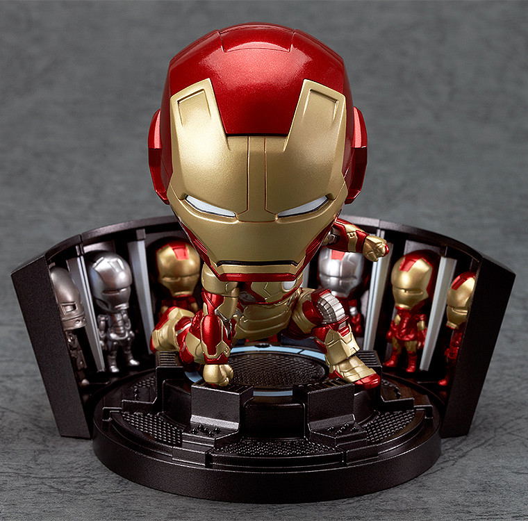 Nendoroid No. 349 Iron Man Mark 42: Hero`s Edition + Hall of Armor Set image 2