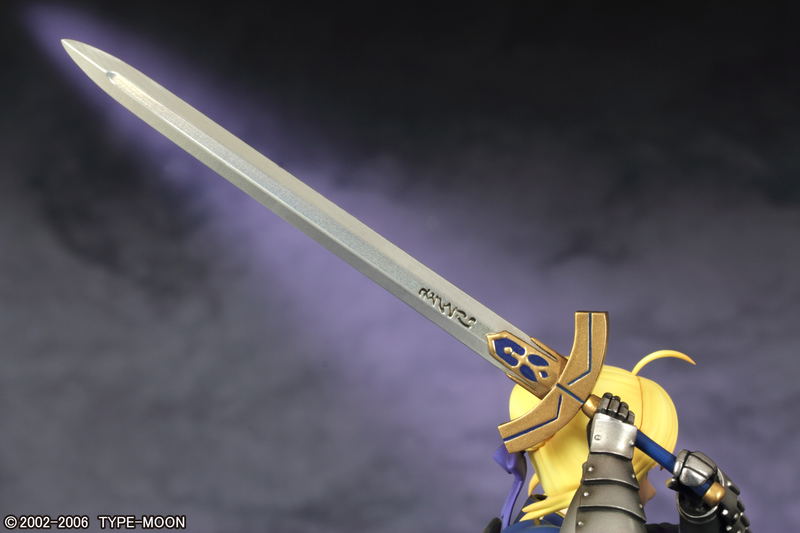 Fate/stay Night 1/7 Scale Pre-Painted PVC Figure: Saber image 15