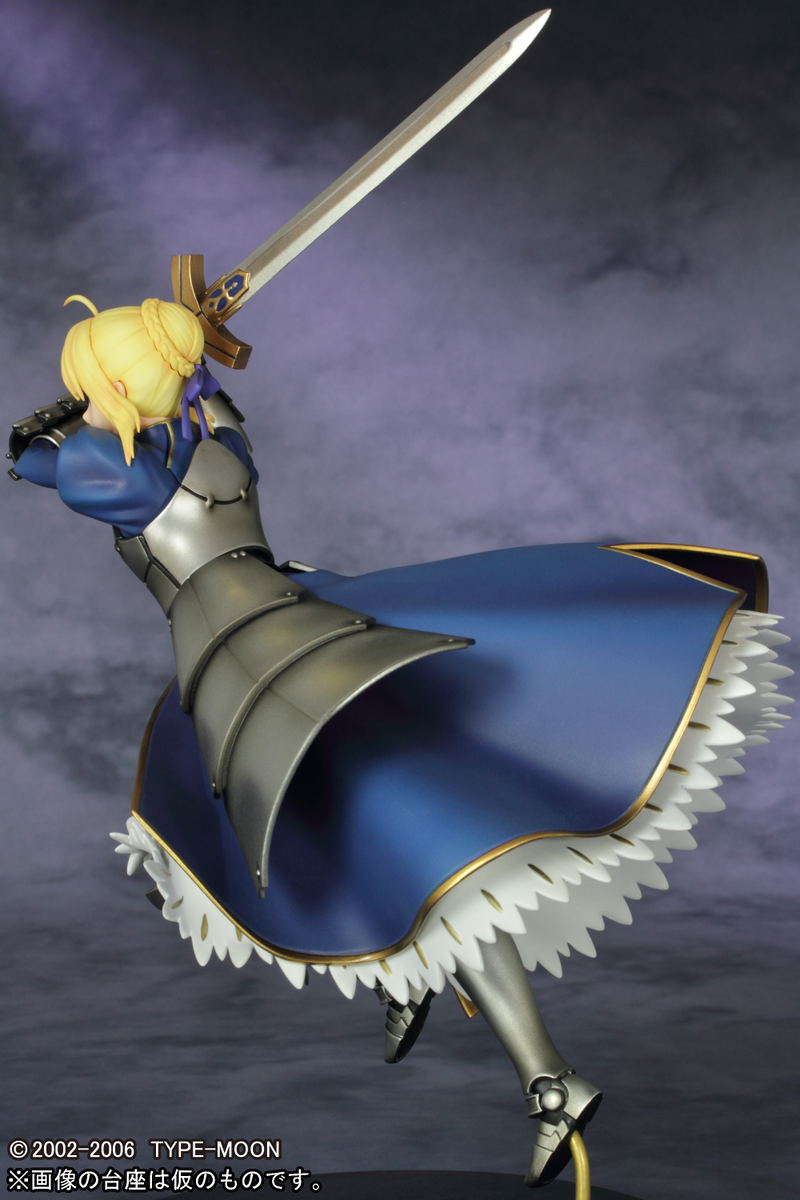 Fate/stay Night 1/7 Scale Pre-Painted PVC Figure: Saber image 3