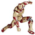 SCI-FI Revoltech Series No.049 Iron Man: Iron Man Mark 42 (Re-run) thumbnail 4