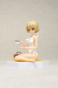 Beach Queens Girls und Panzer 1/10 Scale Pre-Painted Figure: Darjeeling (Re-run) thumbnail 4