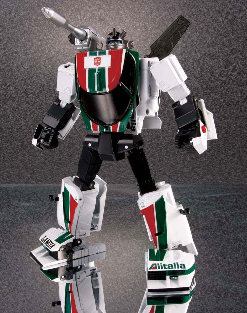 Masterpiece Transformers: MP-20 Masterpiece Wheeljack image 4