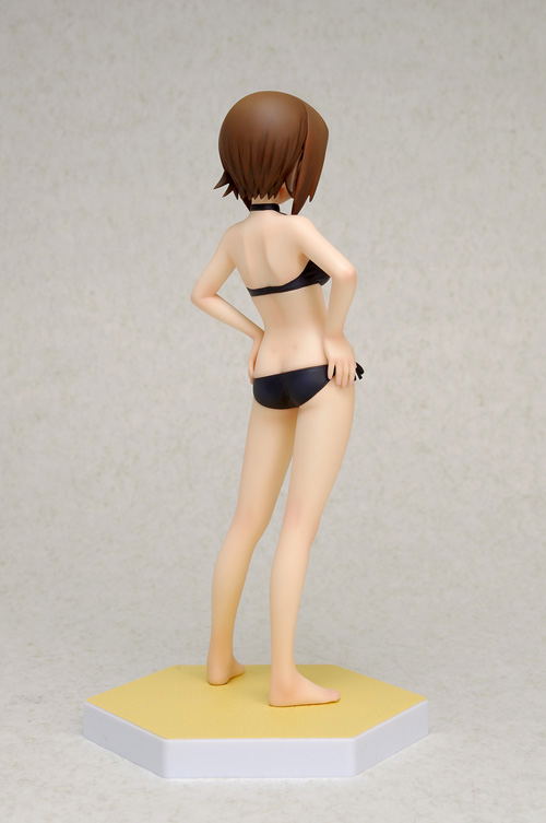 Beach Queens Girls und Panzer 1/10 Scale Pre-Painted Figure: Nishizumi Maho (Re-run) image 3