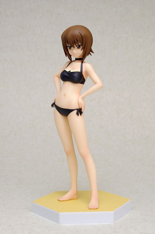 Beach Queens Girls und Panzer 1/10 Scale Pre-Painted Figure: Nishizumi Maho (Re-run) image 4