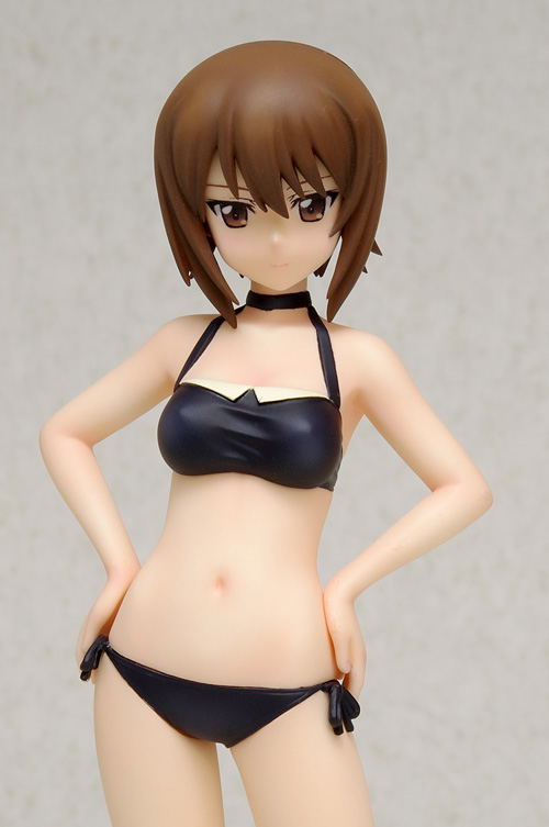 Beach Queens Girls und Panzer 1/10 Scale Pre-Painted Figure: Nishizumi Maho (Re-run) image 5