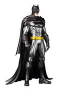 ARTFX+ DC Comics New 52 1/10 Scale Pre-Painted Figure: Batman (Re-run) thumbnail 1