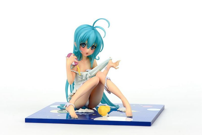 Denpa Onna to Seishun Otoko: Towa Erio Swim Wear in Bathroom Ver. image 1