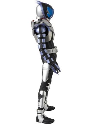 Real Action Heroes 670 Kamen Rider: Drake (Rider Form)
