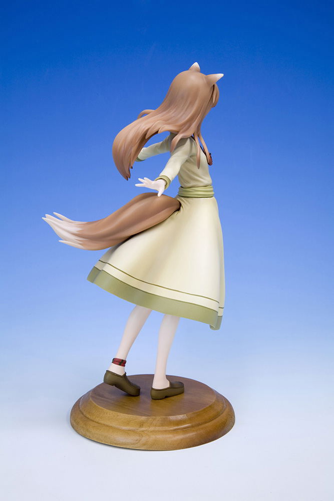 Spice and Wolf 1/8 Scale Pre-Painted Figure: Holo Renewal Package Ver. (Re-run) image 5