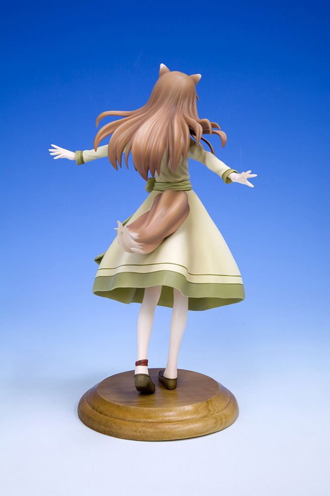 Spice and Wolf 1/8 Scale Pre-Painted Figure: Holo Renewal Package Ver. (Re-run) image 6