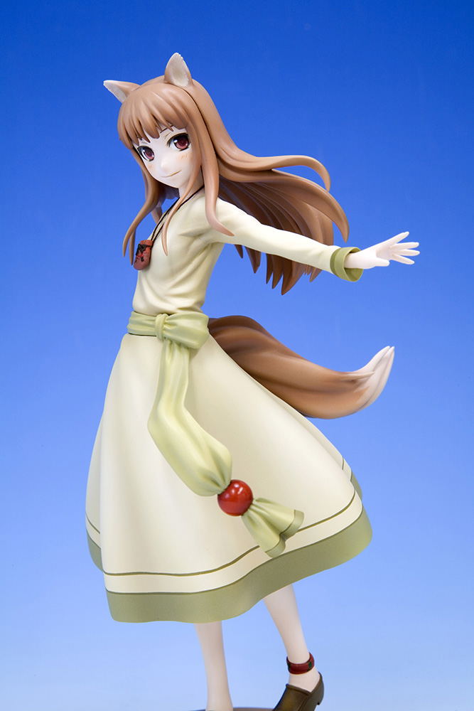 Spice and Wolf 1/8 Scale Pre-Painted Figure: Holo Renewal Package Ver. (Re-run) image 8