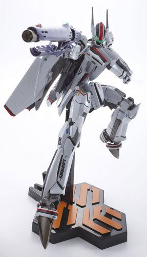 DX Chogokin Macross Frontier: VF-25F Messiah Valkyrie Saotome Alto Custom Renewal Ver. (Re-run) image 5