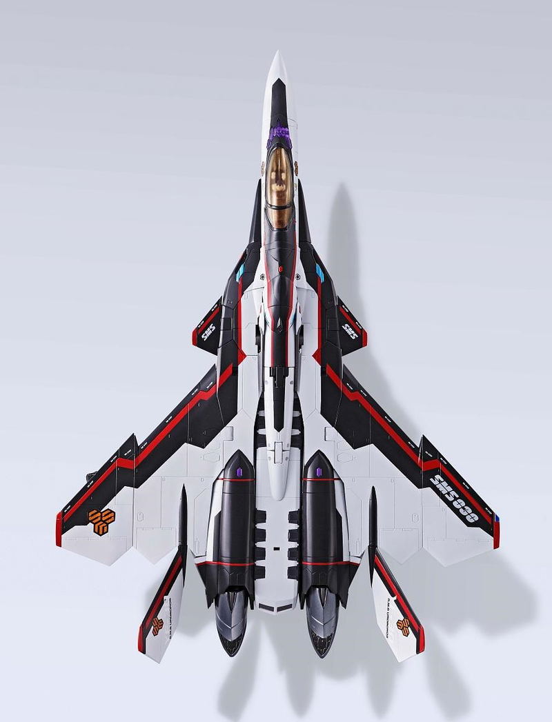 DX Chogokin Macross 30 The Voice that Connects the Galaxy: YF-30 Chronos image 11