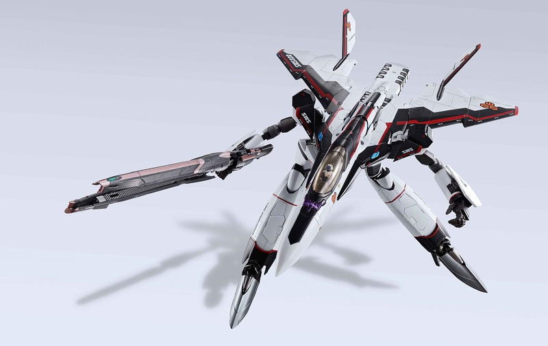 DX Chogokin Macross 30 The Voice that Connects the Galaxy: YF-30 Chronos image 7
