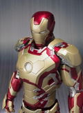 S.H.Figuarts Iron Man Mark 42 thumbnail 6