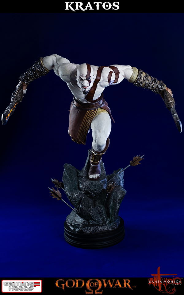 God of War Statue: Lunging Kratos image 24