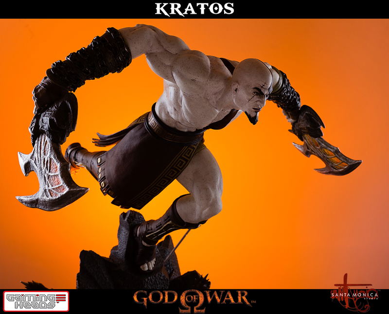 God of War Statue: Lunging Kratos image 3