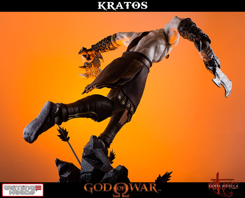 God of War Statue: Lunging Kratos image 6