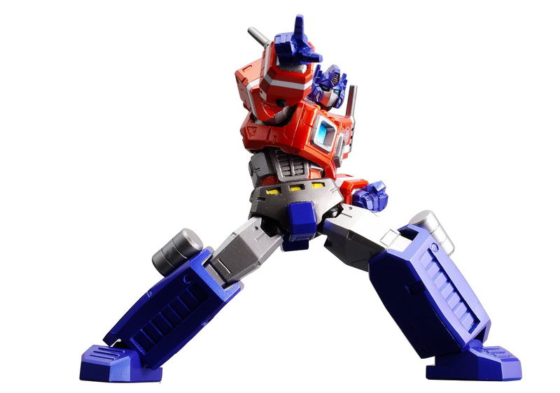 Legacy Of Revoltech Fight! Super Robot Lifeform Transformers: Convoy image 1