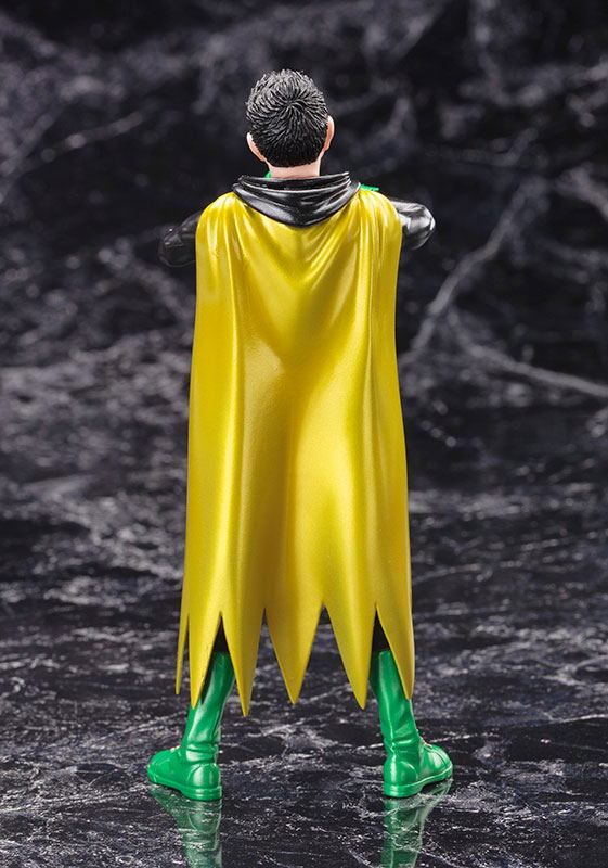 DC Comics ArtFX+ Batman Figure: Damian Robin image 5