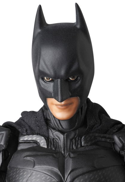 Mafex The Dark Knight: Batman Ver.2.0 image 7