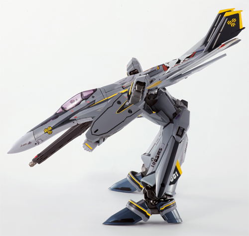 DX Chogokin Macross Frontier: VF-25S Messiah Valkyrie Ozma Lee Custom Renewal Ver. (Re-run) image 11