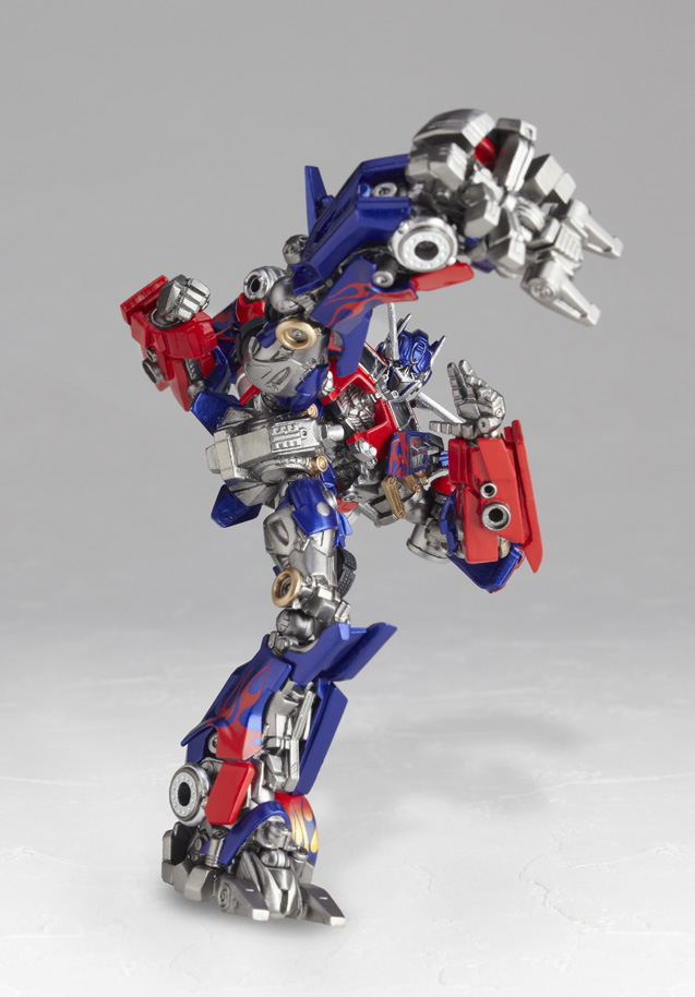 SCI-FI Revoltech Series No.030 Transformers: Optimus Prime New Package Ver. image 4