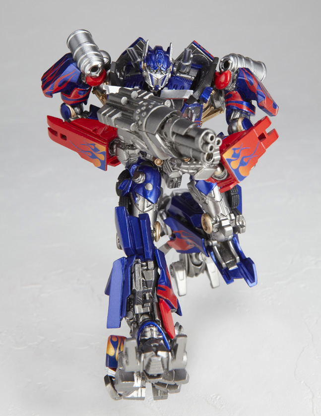 SCI-FI Revoltech Series No.030 Transformers: Optimus Prime New Package Ver. image 8
