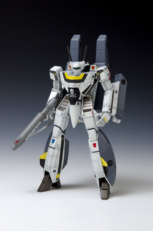 The Super Dimension Fortress Macross 1/100 Scale Model Kit: VF-1S Super Valkyrie Battroid Roy Focker Custom image 1