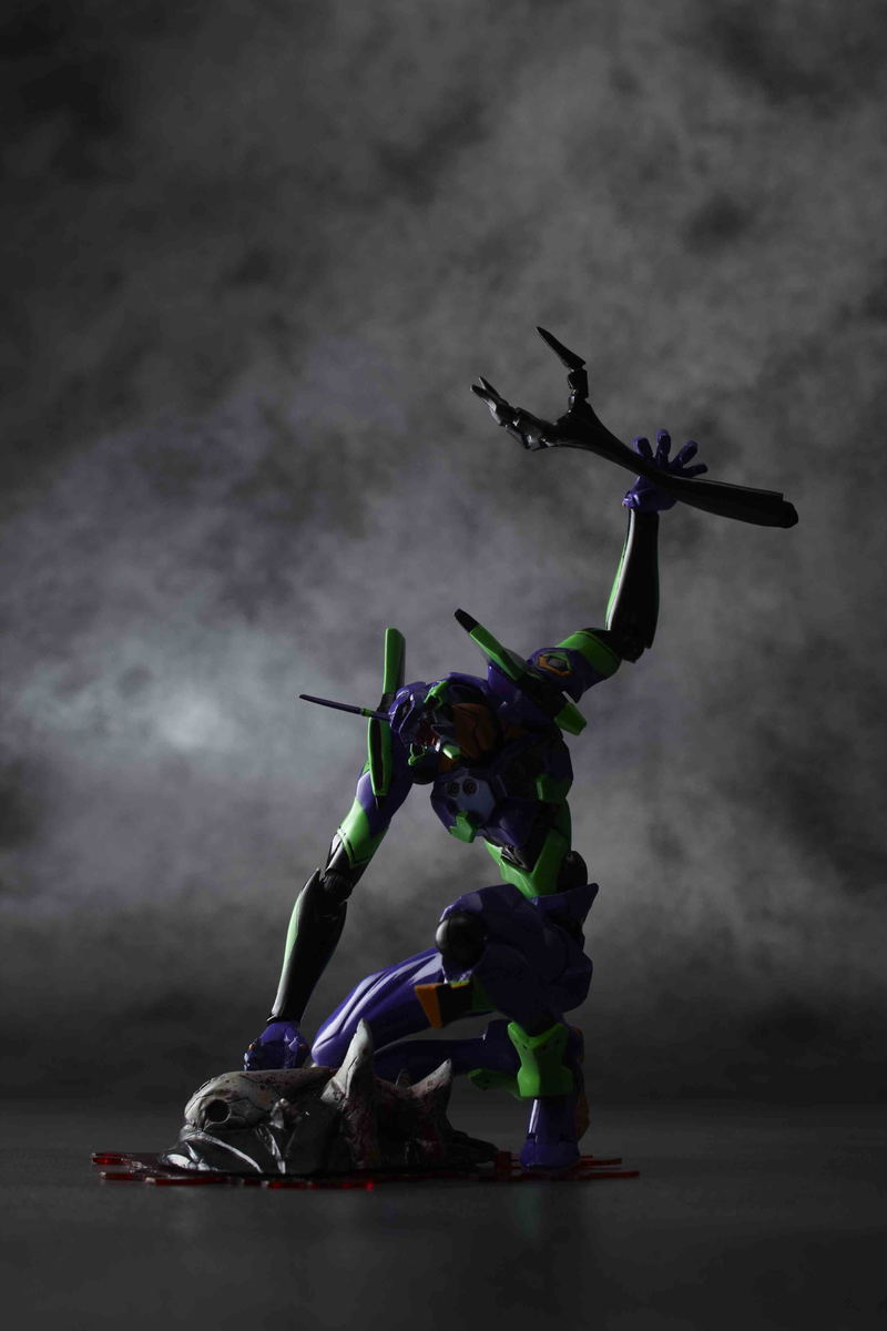 Revoltech Yamaguchi Series No.100 Rebuild of Evangelion: EVA Unit 01 (Re-run) image 15
