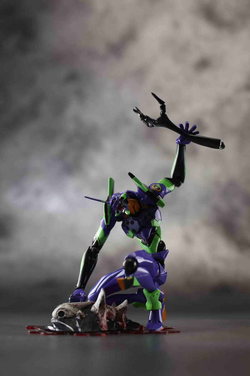 Revoltech Yamaguchi Series No.100 Rebuild of Evangelion: EVA Unit 01 (Re-run) image 10