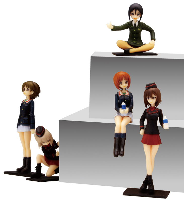 Girls und Panzer: Oarai girl school x Kuromorimine Girls High School with Chono Ami Captain Figure Set image 1