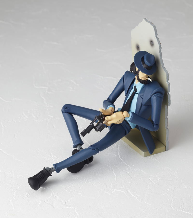 Legacy Of Revoltech Lupin the Third: Jigen Daisuke image 4