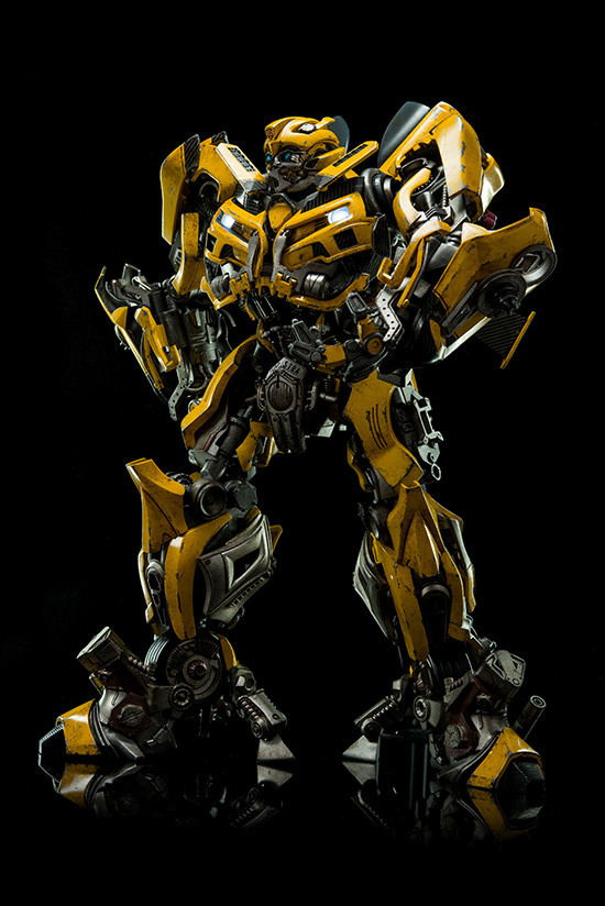 Transformers Dark of the Moon: Bumblebee image 10