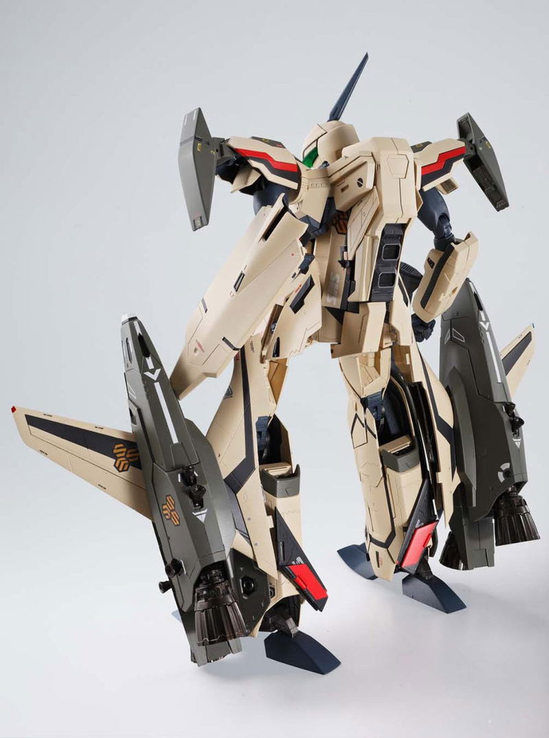 DX Chogokin Macross Frontier: VF-19 Advance image 13