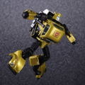 Masterpiece Transformers: MP-21G Bumblebee G2 Ver. thumbnail 6