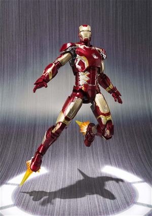 S.H.Figuarts Avengers Age of Ultron: Iron Man Mark 43 (Re-run)