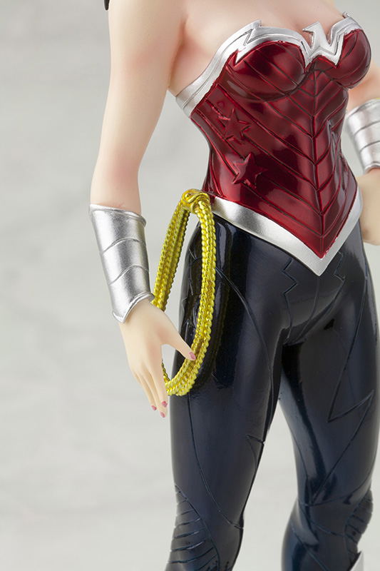 ARTFX+ DC Comics New 52 1/10 Scale Pre-Painted Figure: Wonder Woman (Re-run) image 6