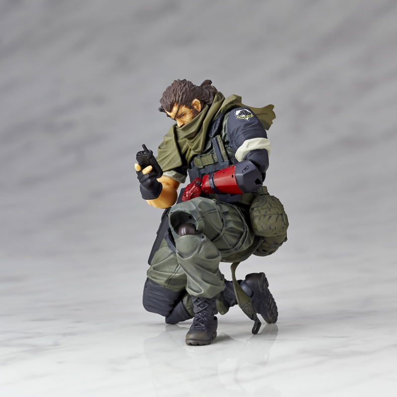 Micro Yamaguchi Revol Mini rm-015 Metal Gear Solid V The Phantom Pain: Venom Snake Olive Drab Army Fatigues Ver. image 9