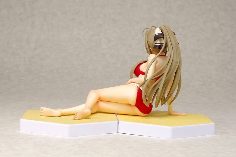 Beach Queens Amagi Brilliant Park 1/10 Scale Pre-Painted Figure: Sento Isuzu (Re-run) image 3