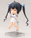 Cu-poche Is It Wrong to Try to Pick Up Girls in a Dungeon?: Hestia thumbnail 4