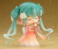 Nendoroid No. 539 Hatsune Miku: Harvest Moon Ver. [Good Smile Company Online Shop Limited Ver] thumbnail 4