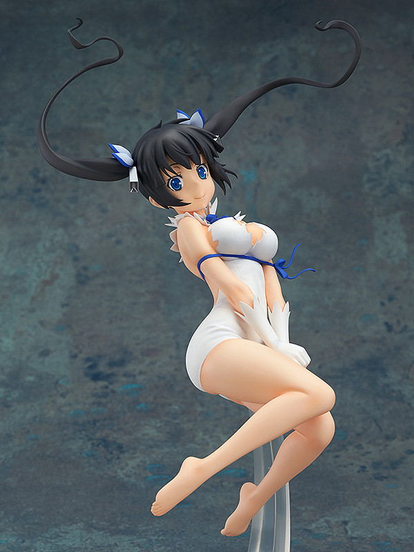 Is It Wrong to Try to Pick Up Girls in a Dungeon?: Hestia image 2