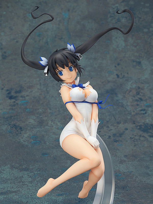 Is It Wrong to Try to Pick Up Girls in a Dungeon?: Hestia image 3