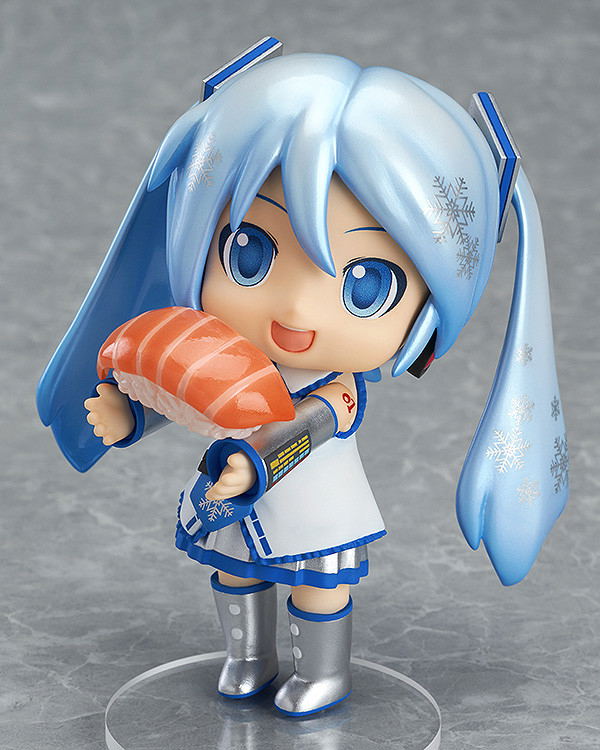 Nendoroid No. 549 Character Vocal Series 01 Hatsune Miku: Snow Mikudayo image 3