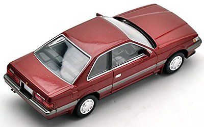 Tomica Limited Vintage NEO: TLV-N118b Nissan Leopard 3.0 Altima Red