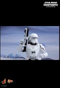 Star Wars The Force Awakens: First Order Snowtrooper thumbnail 9